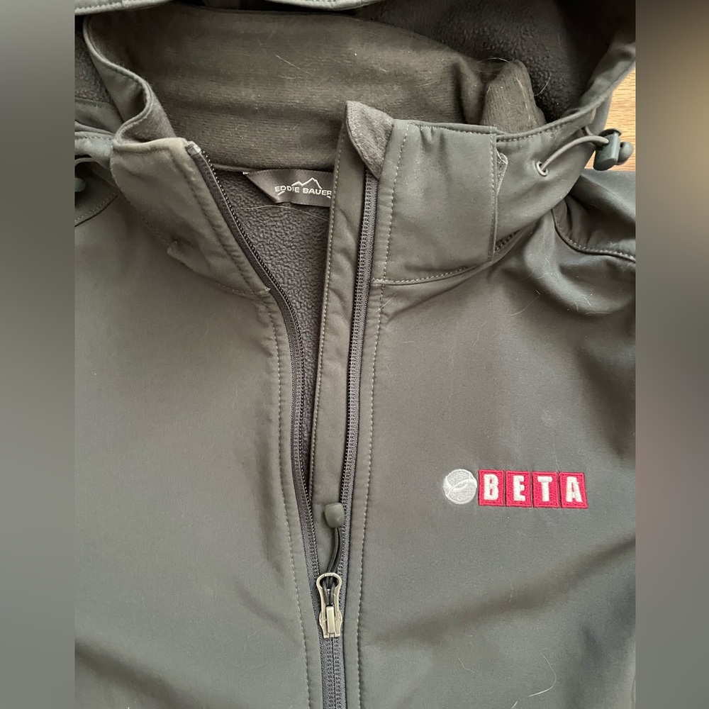 Eddie Bauer Soft Shell Zip Up Size Medium - image 2